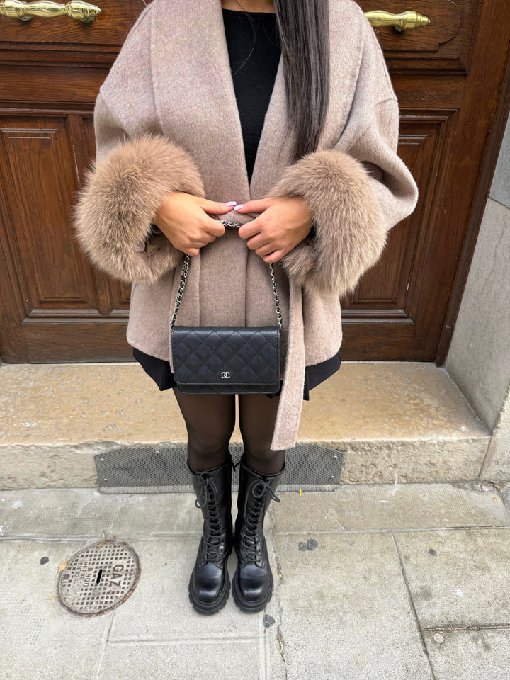 Leonora – Elegant Winter Coat
