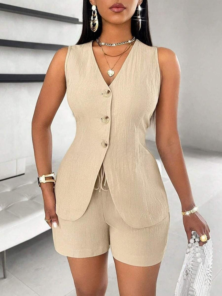 Deirdre – Chic Summer Vest and Shorts Set