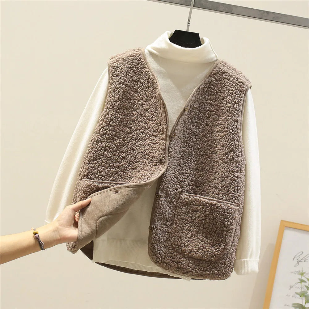 Faye – Luxe Fleece Vest