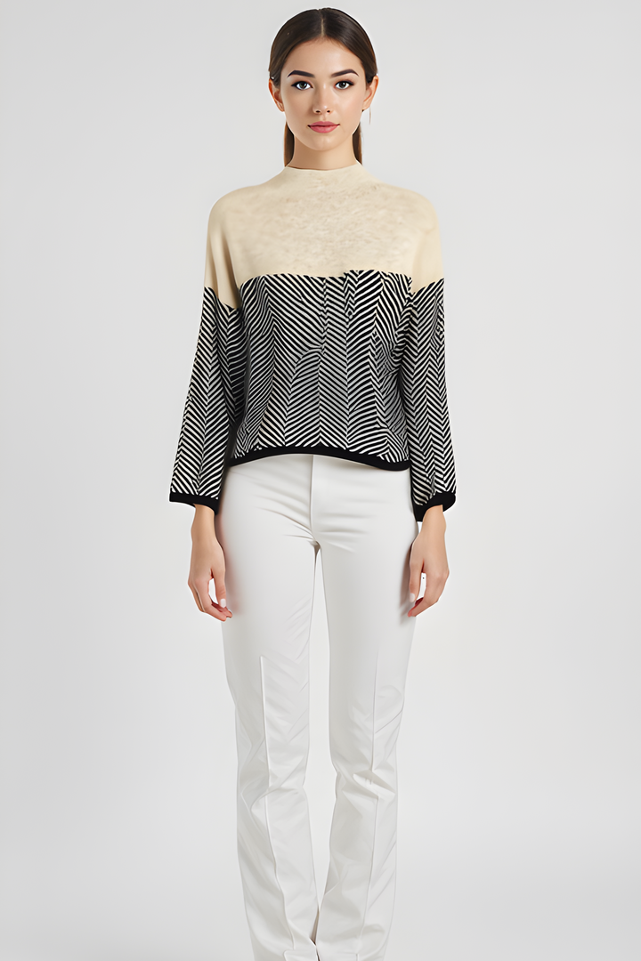 Deirdre – Two-Tone High-Neck Pullover