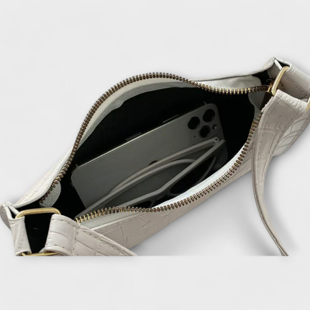 Gemma – Shiny Leather Bag
