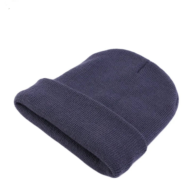Lorette – Classic Cozy Knit Beanie
