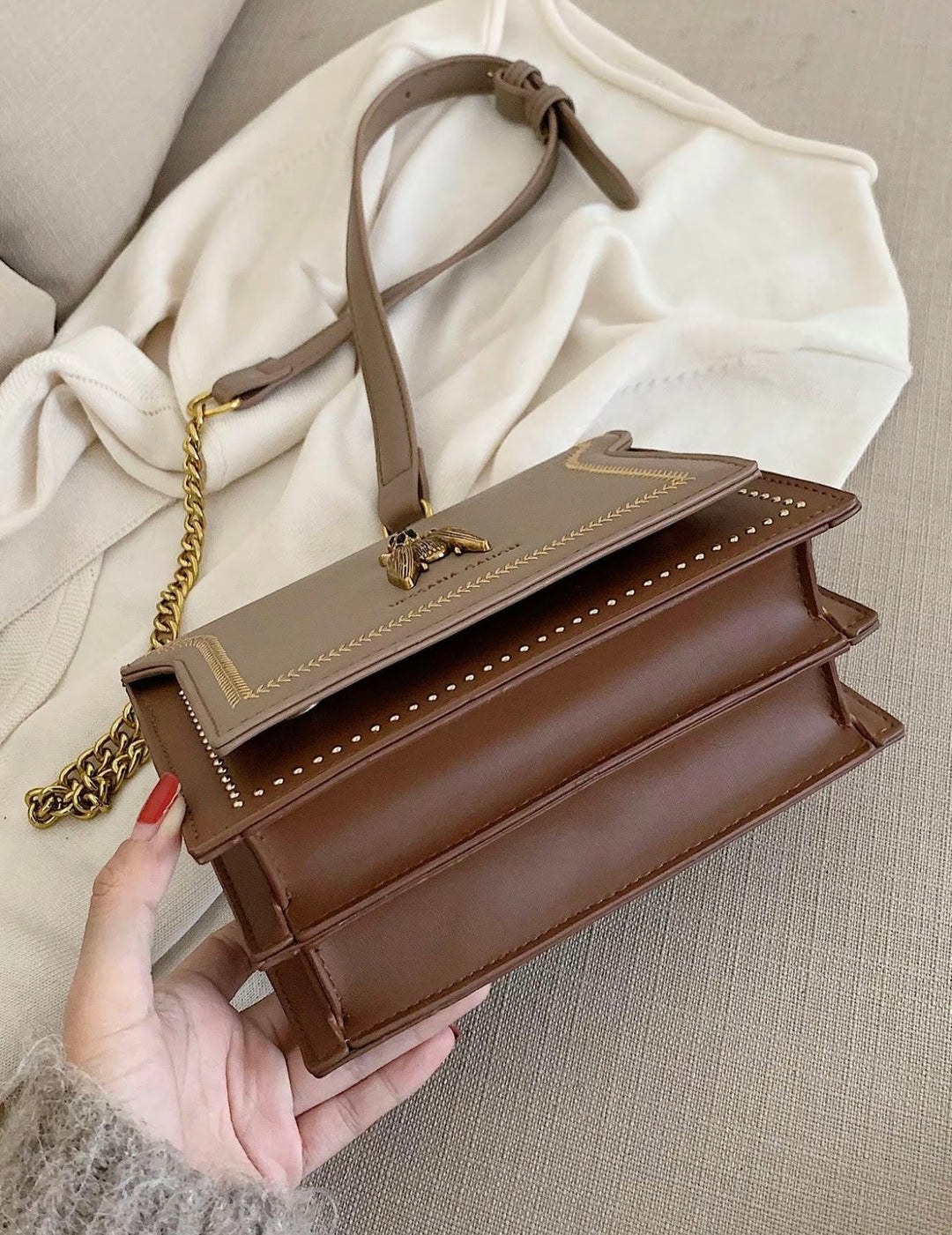 Angela – Timeless Luxury Chain Bag