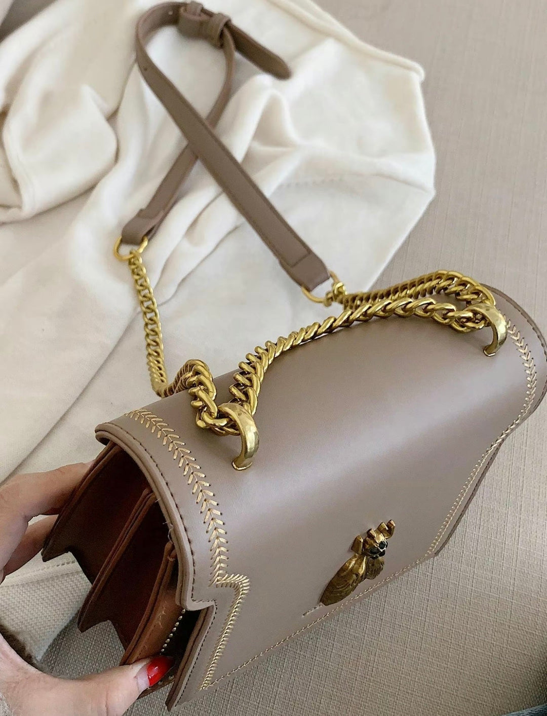 Angela – Timeless Luxury Chain Bag