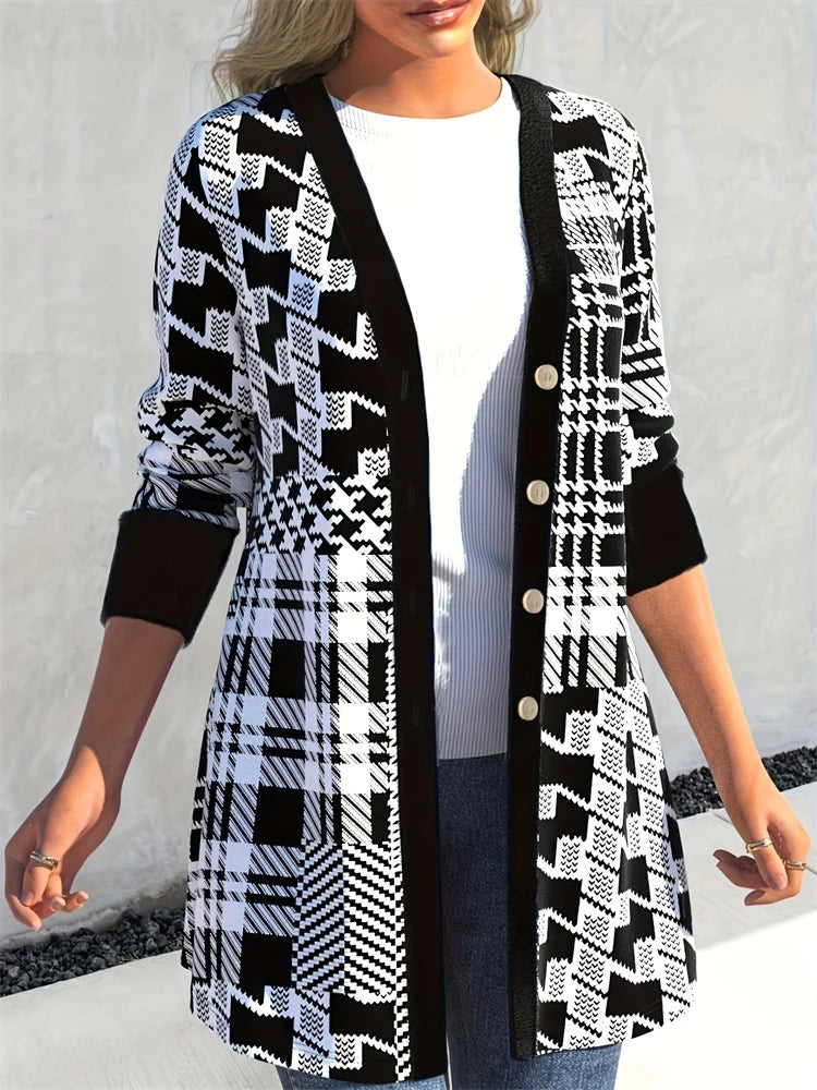 Leona – Sleek Geo-Print Cardigan