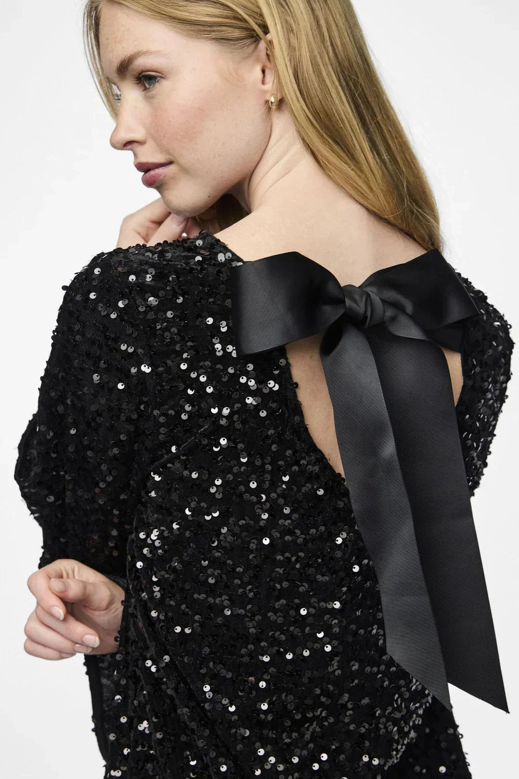 Anthea – Sparkling Elegance Dress