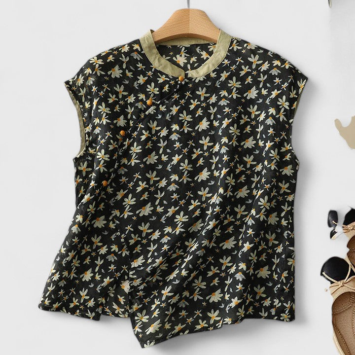 Della – Elegant Top