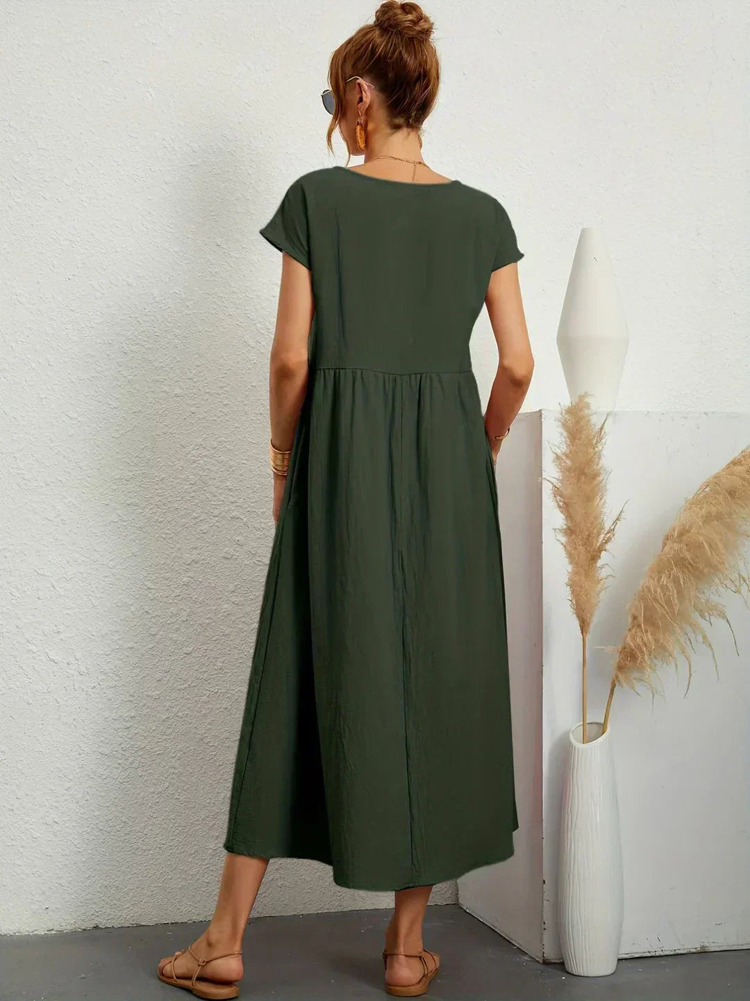 Ursula – Fluid Midi Dress