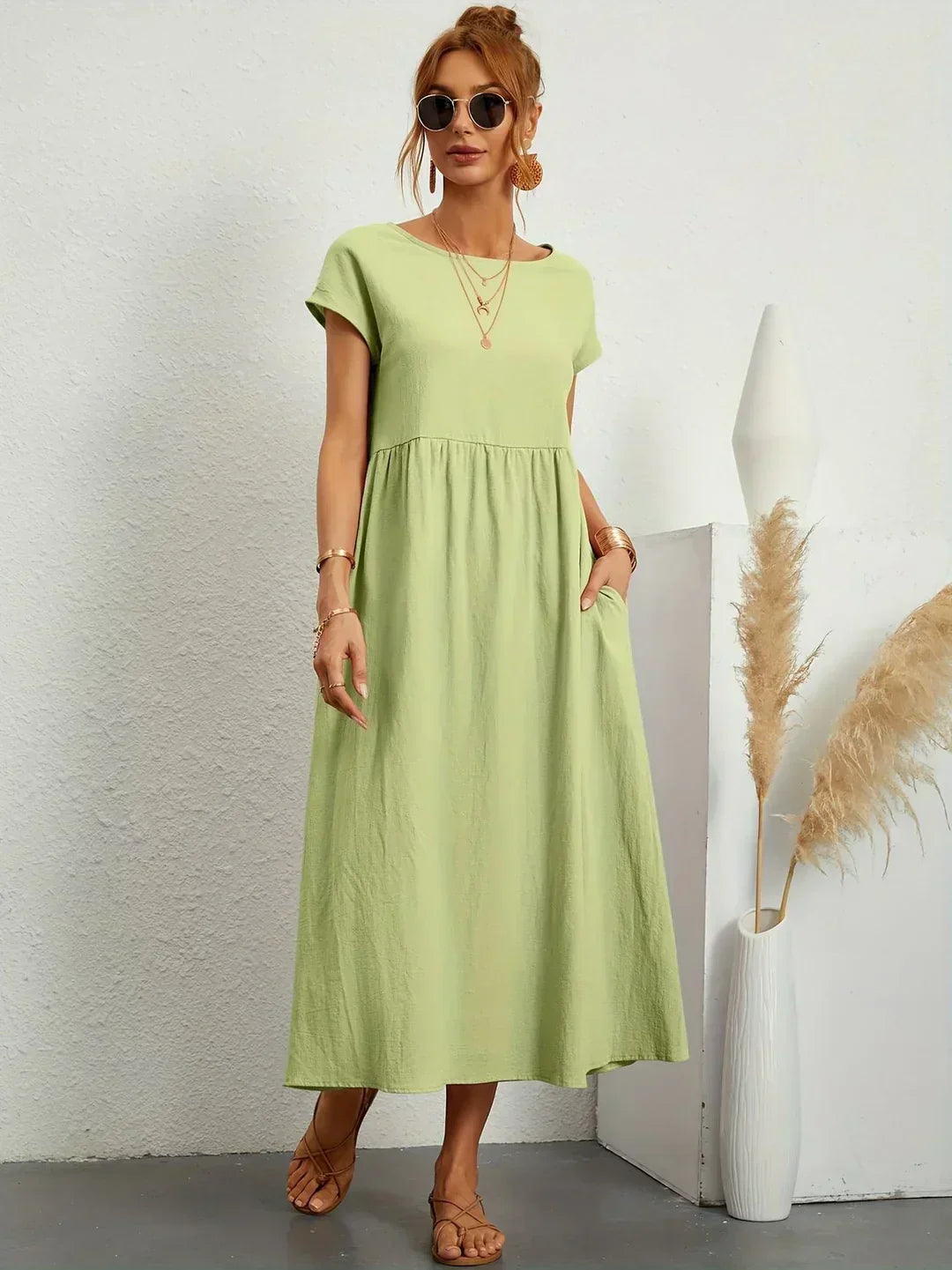 Vera – Flowing Midi Dress