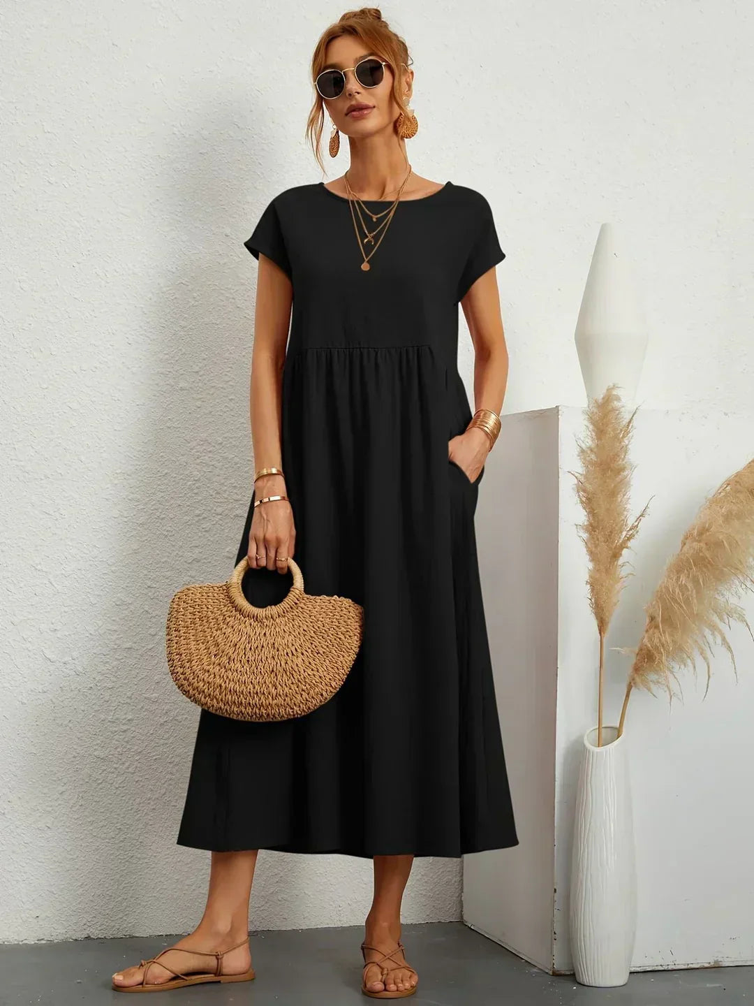 Gabrielle – Flowing Elegant Midi Dress