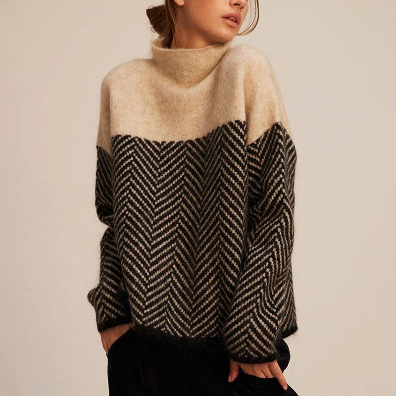 Deirdre – Two-Tone High-Neck Pullover