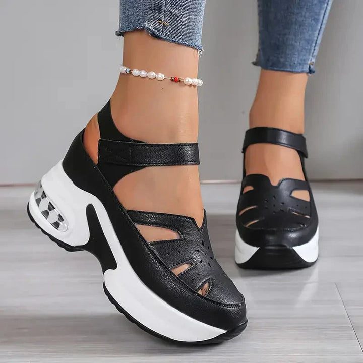 Christine – Stylish Everyday Sandal