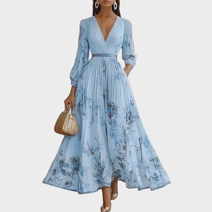 Judith – Elegant Pleated Maxi Dress