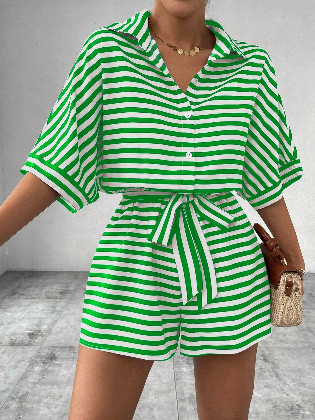 Amy – Relaxed Two-Piece Matching Sweatshirt and Skirt