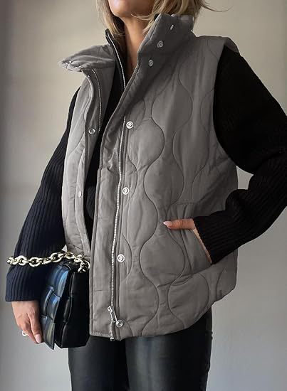 Darcy – Chic Lightweight Button-Up Puffer Vest