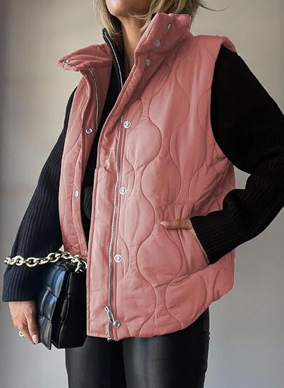Darcy – Chic Lightweight Button-Up Puffer Vest