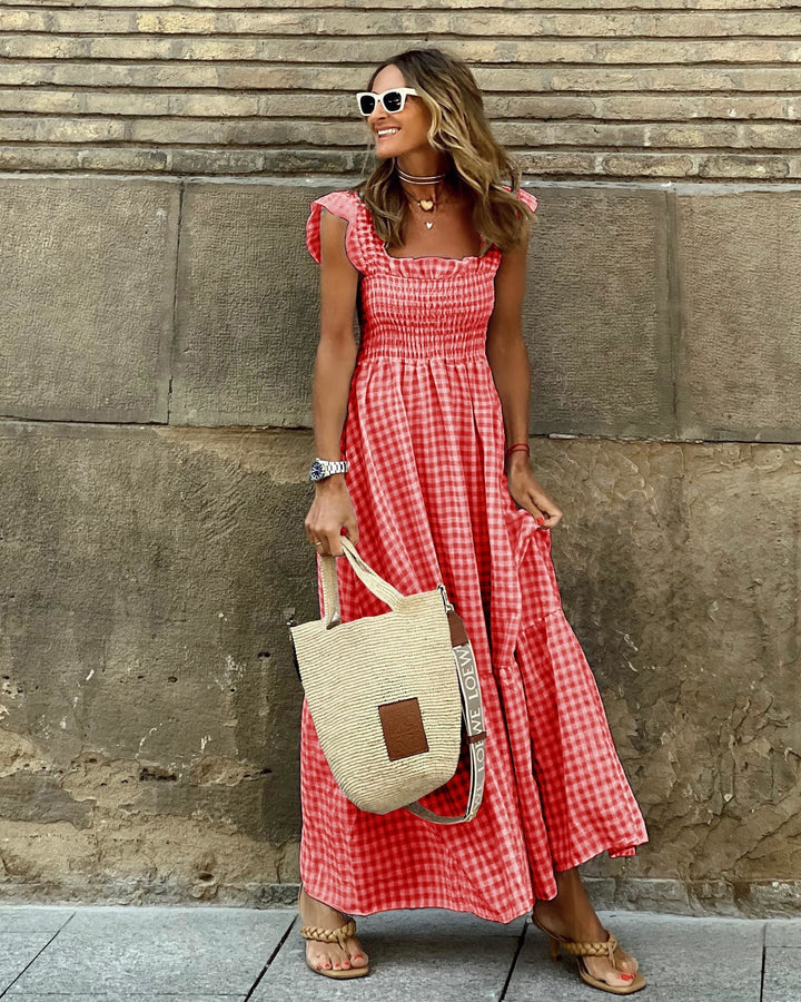 Nancy – Chic Retro Plaid Smocked Dress