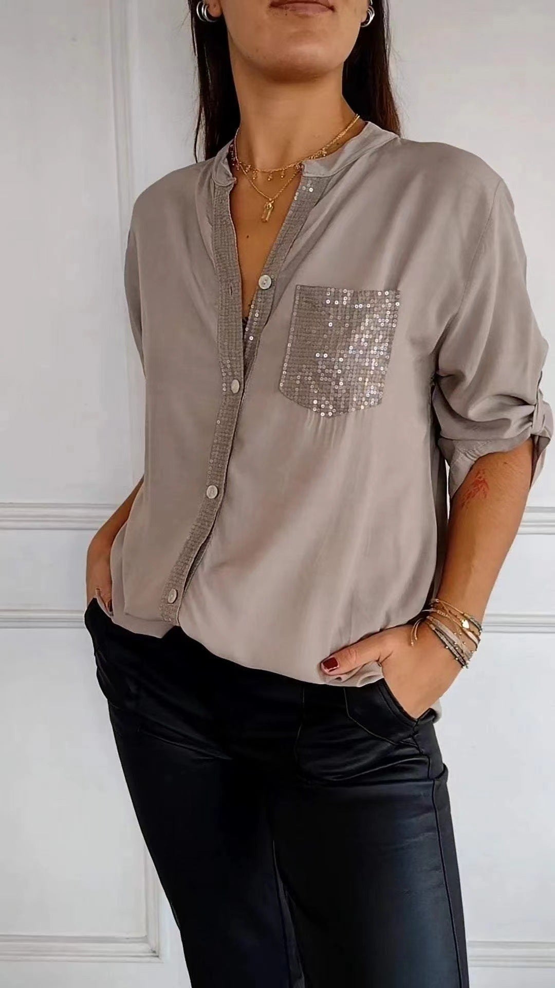 Eileen – Stylish Button-Up Top