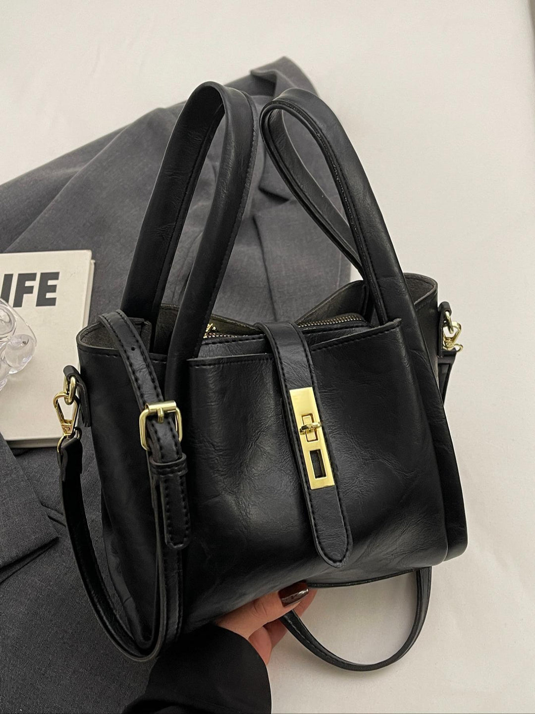 Isobel – Retro Versatile Crossbody Shoulder Handbag
