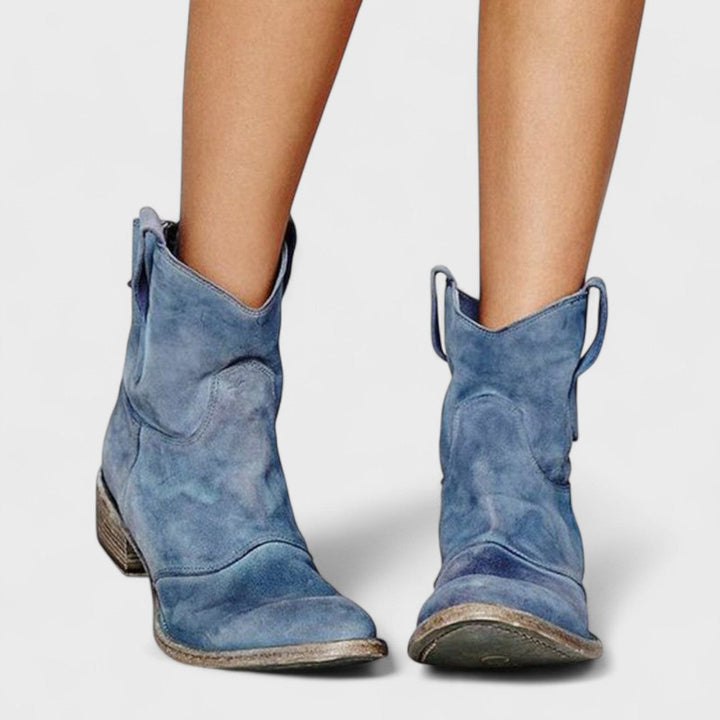 Valerie – Timeless Ankle Boots