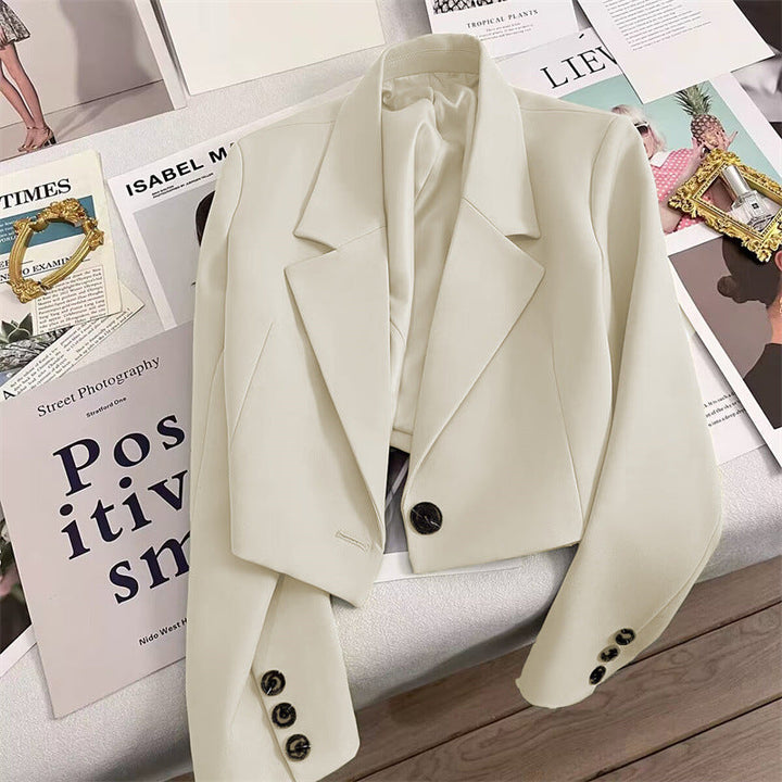 Coralie – Sophisticated Cropped Blazer