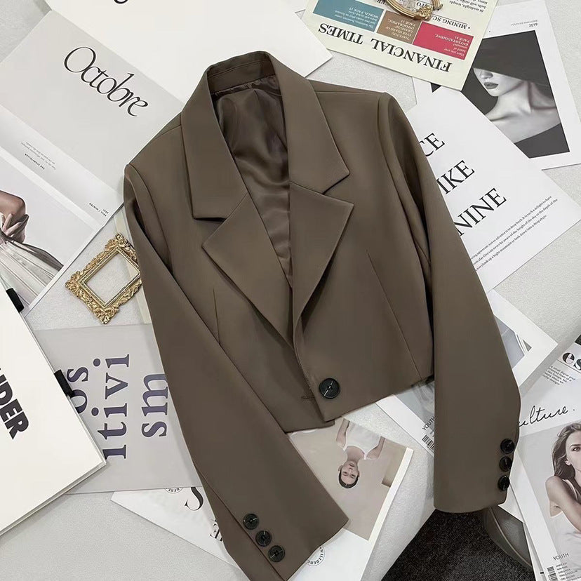 Coralie – Sophisticated Cropped Blazer