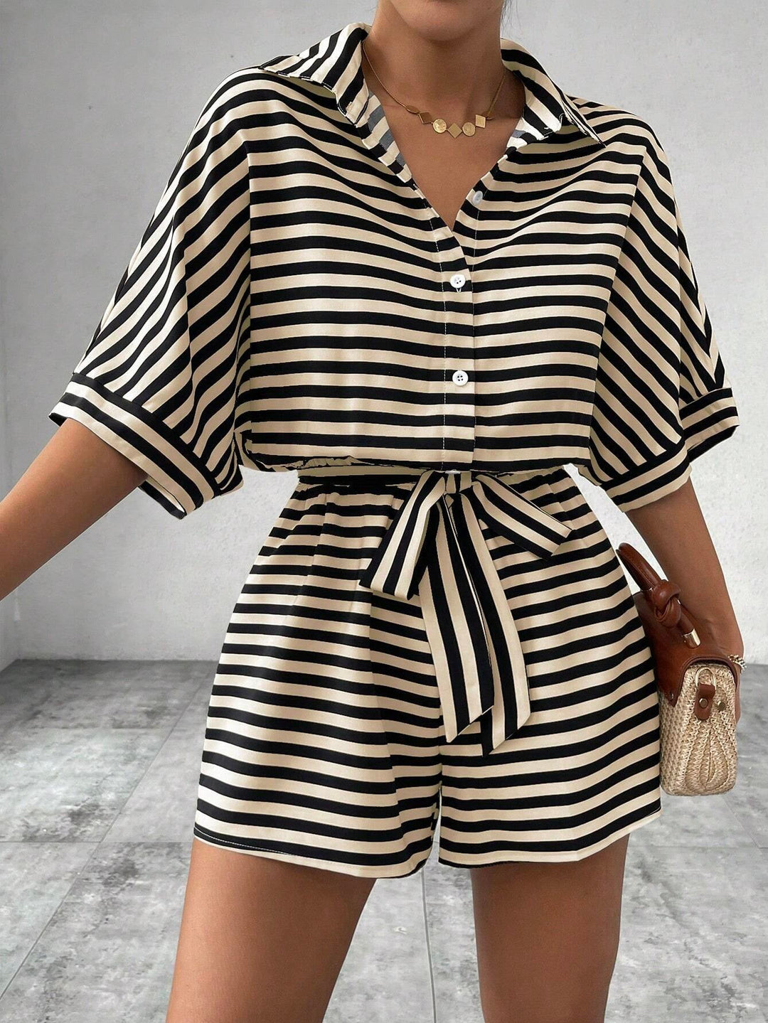Amy – Relaxed Two-Piece Matching Sweatshirt and Skirt