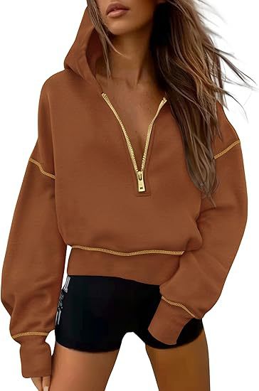 Ethel – Stylish Hooded Zip Sweatshirt with Stitching Detail