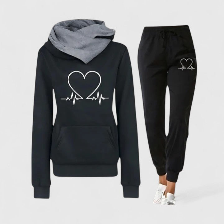Nadine – Comfortable Hoodie Set