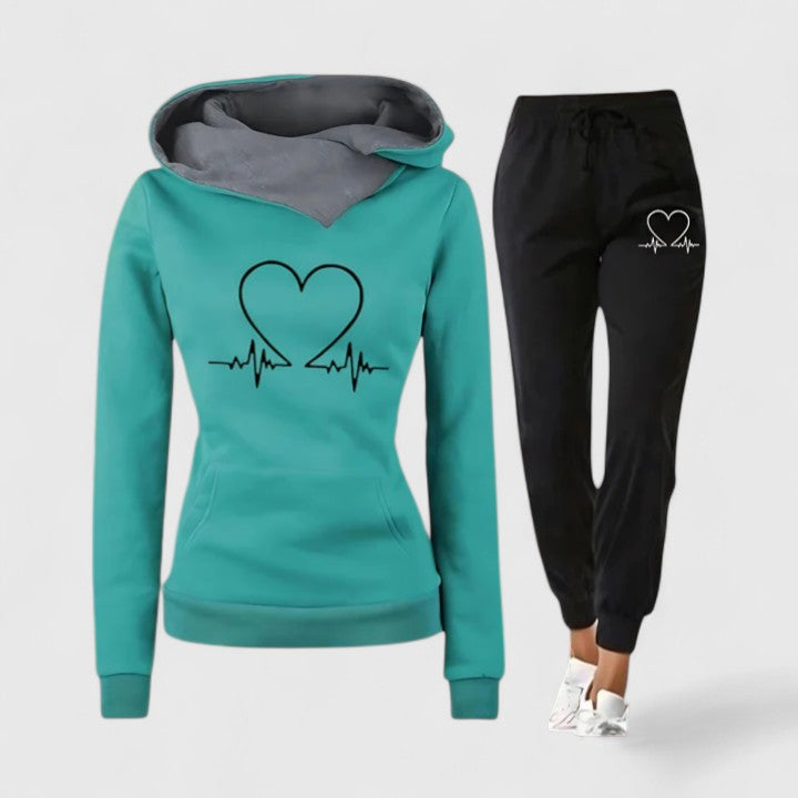 Nadine – Comfortable Hoodie Set