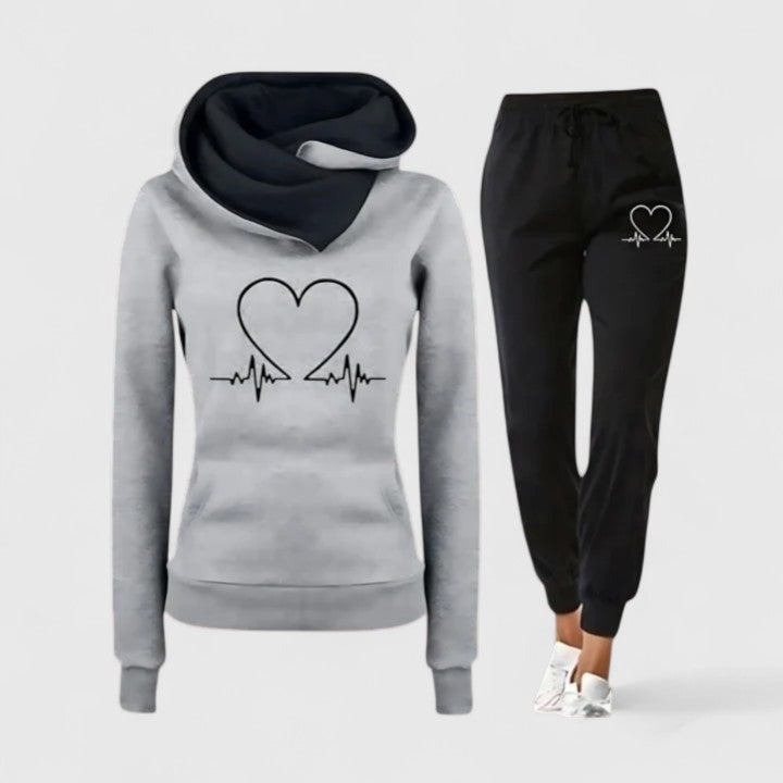 Nadine – Comfortable Hoodie Set