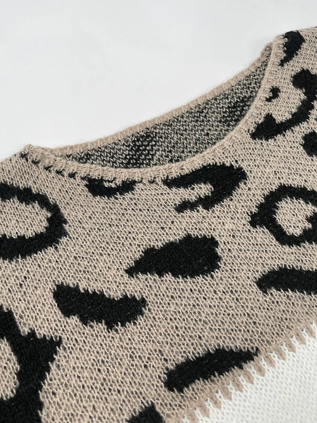 Deirdre – Unisex Cat Sweater