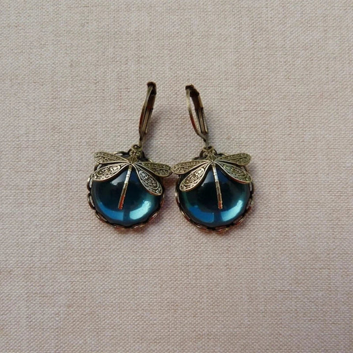 Myra – Elegant Rectangular Gold and Silver Earrings