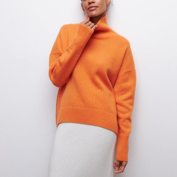 Mirna – Luxe Turtleneck Sweater