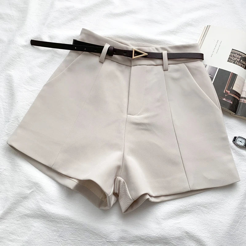 Isobel – Sleek High-Waist Shorts
