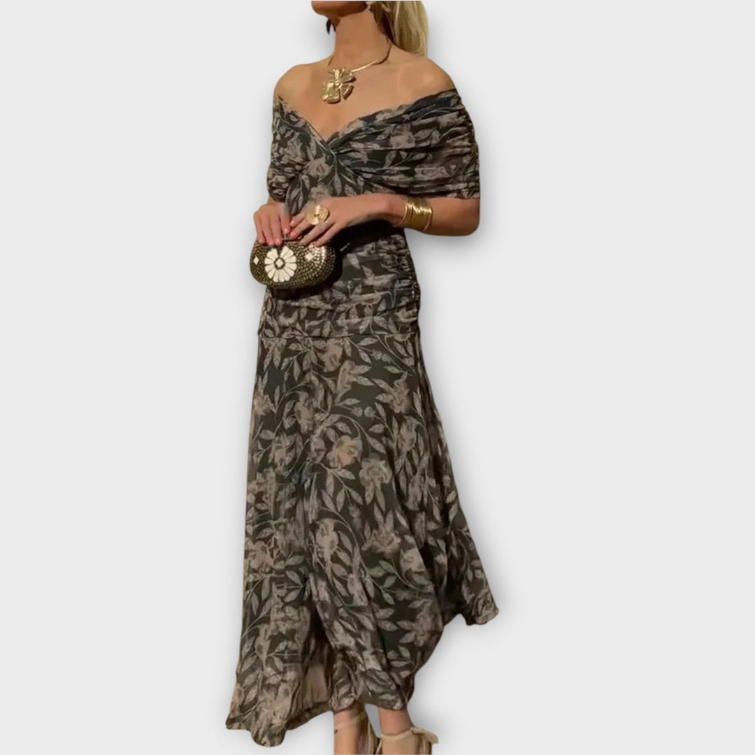 Vivienne – Elegant Dress