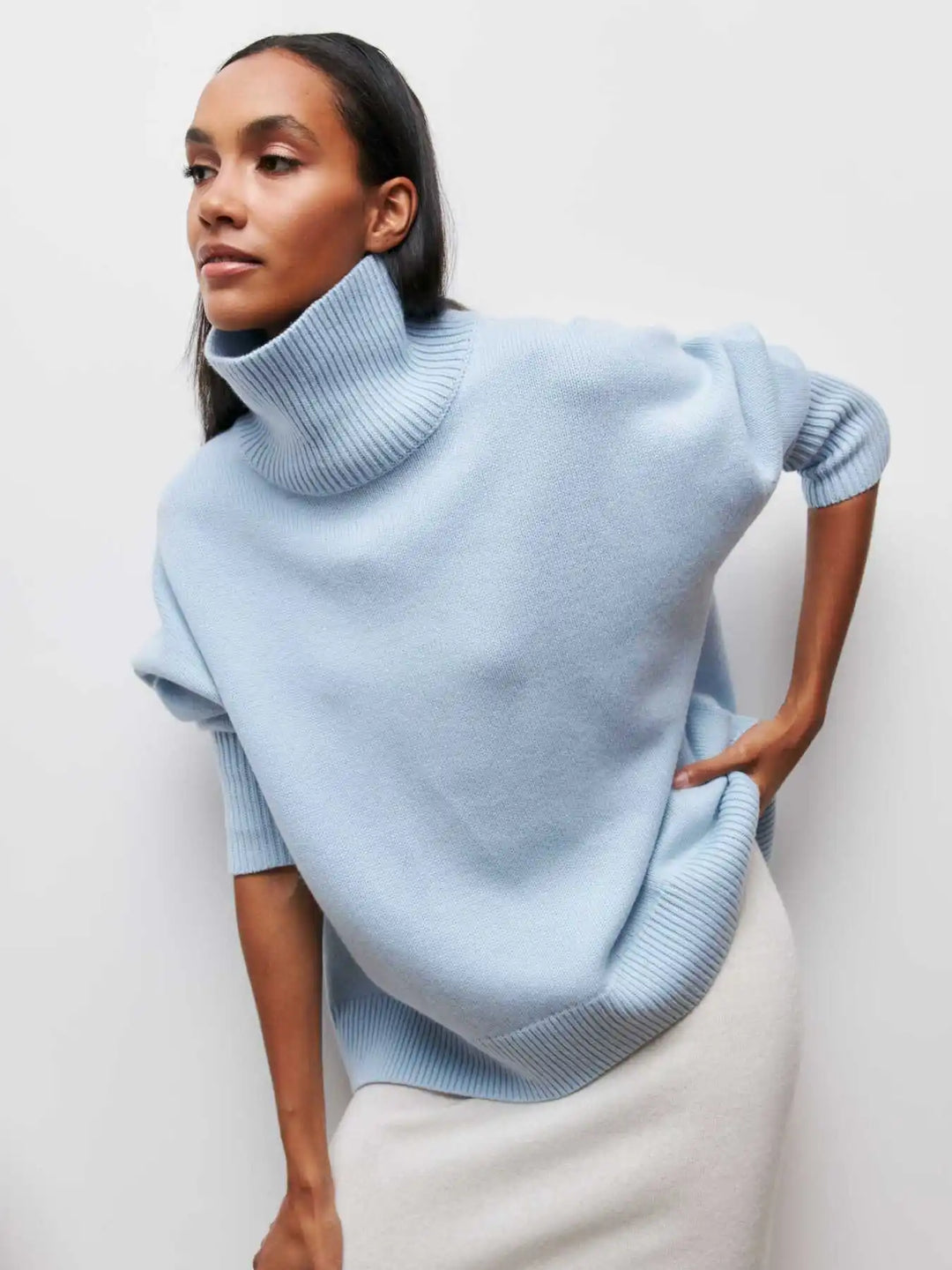 Cheryl – Elegant Turtleneck Sweater
