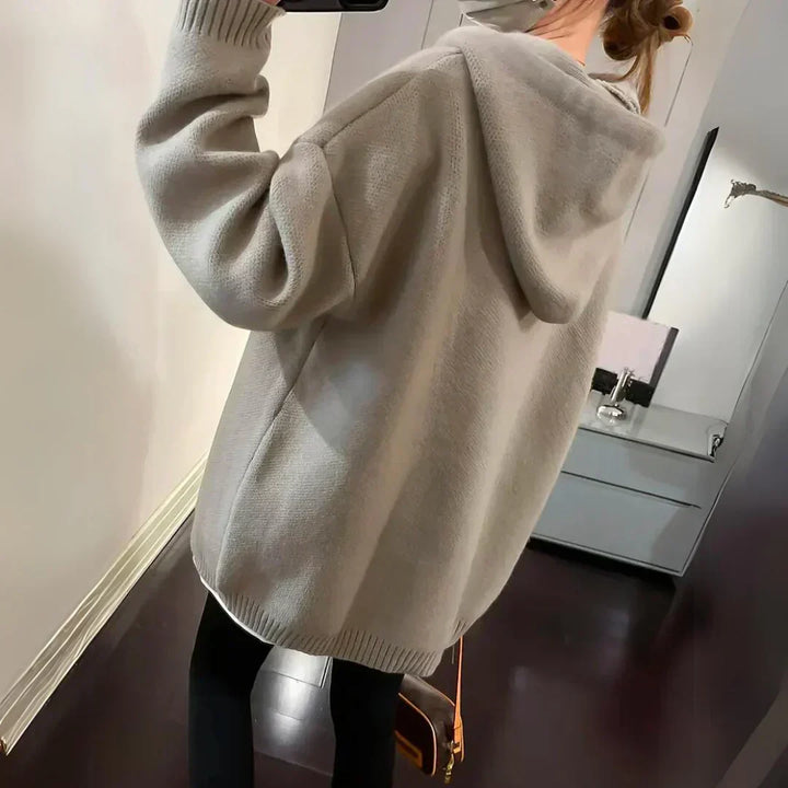 Betty – Adorable Knit Sweater