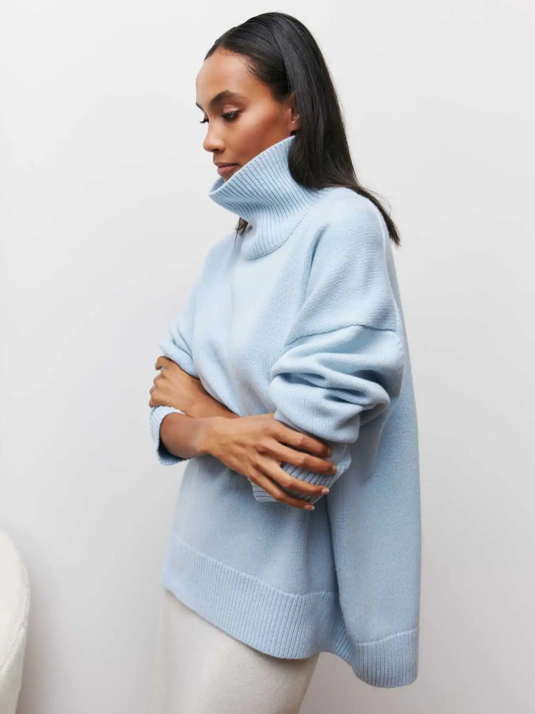 Cheryl – Elegant Turtleneck Sweater