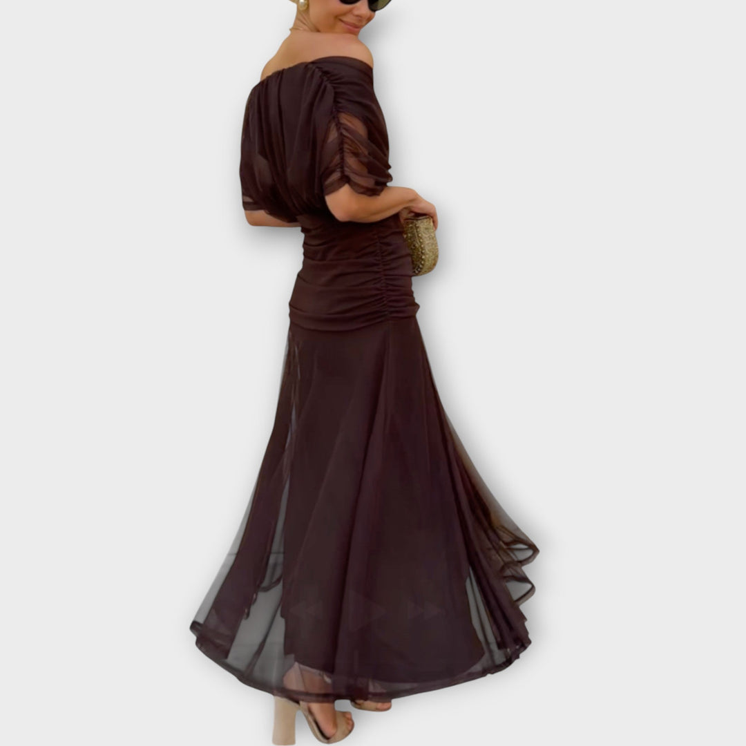 Vivienne – Elegant Dress