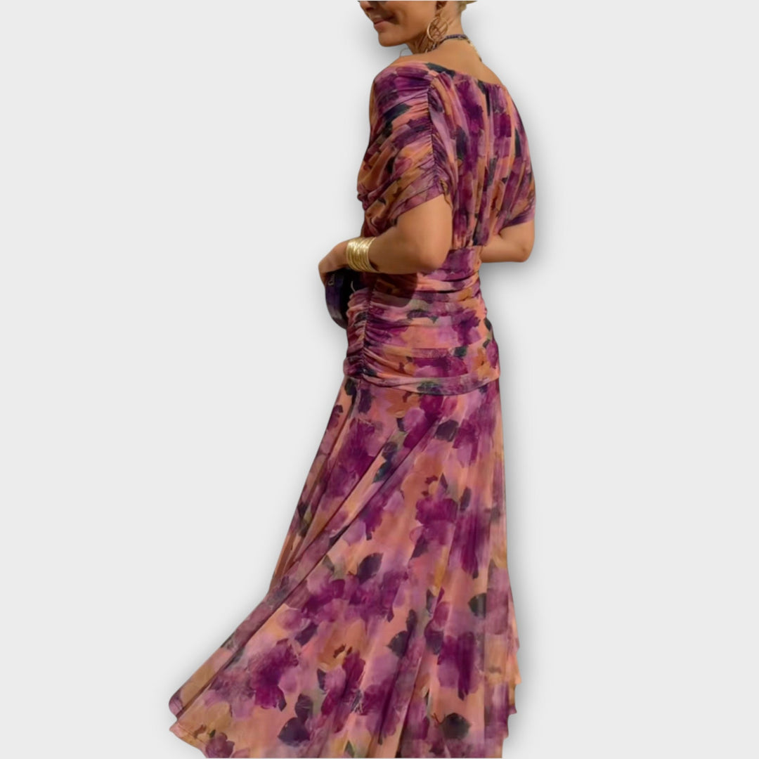 Vivienne – Elegant Dress