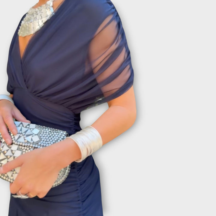 Vivienne – Elegant Dress