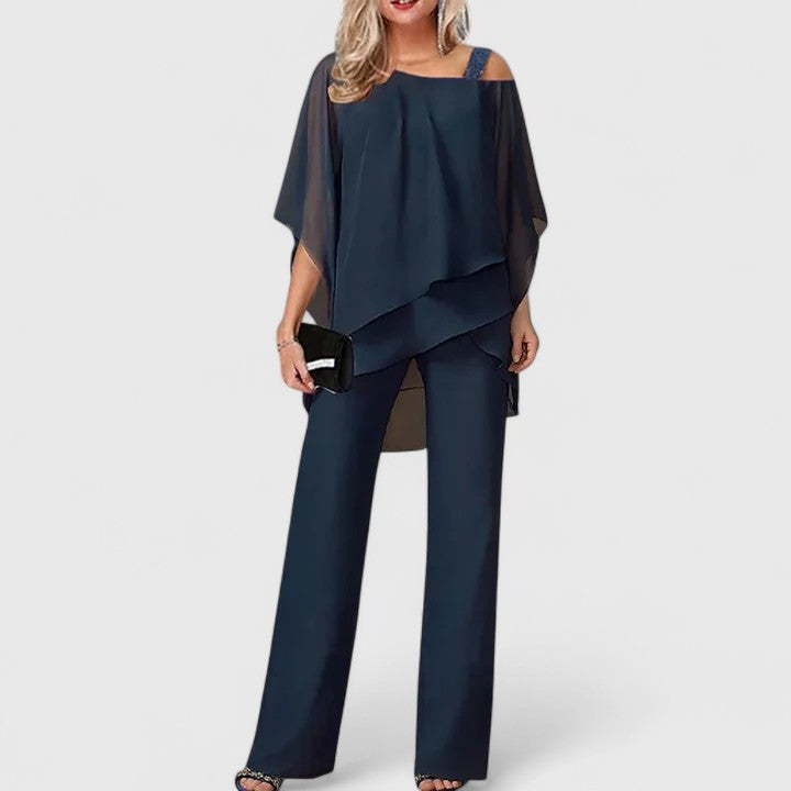 Claudette – Elegant Two-Piece Pant Set