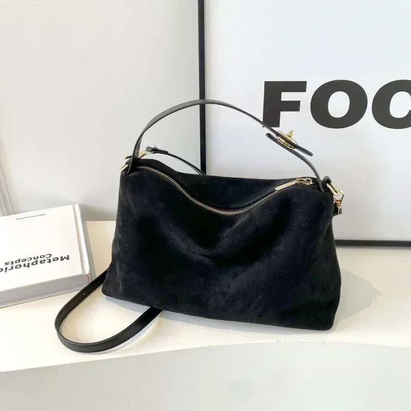Jean – Minimalist Shoulder Bag