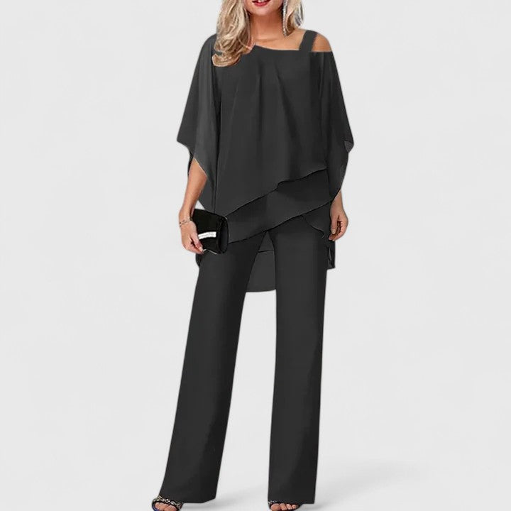 Claudette – Elegant Two-Piece Pant Set