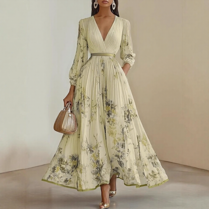 Judith – Elegant Pleated Maxi Dress