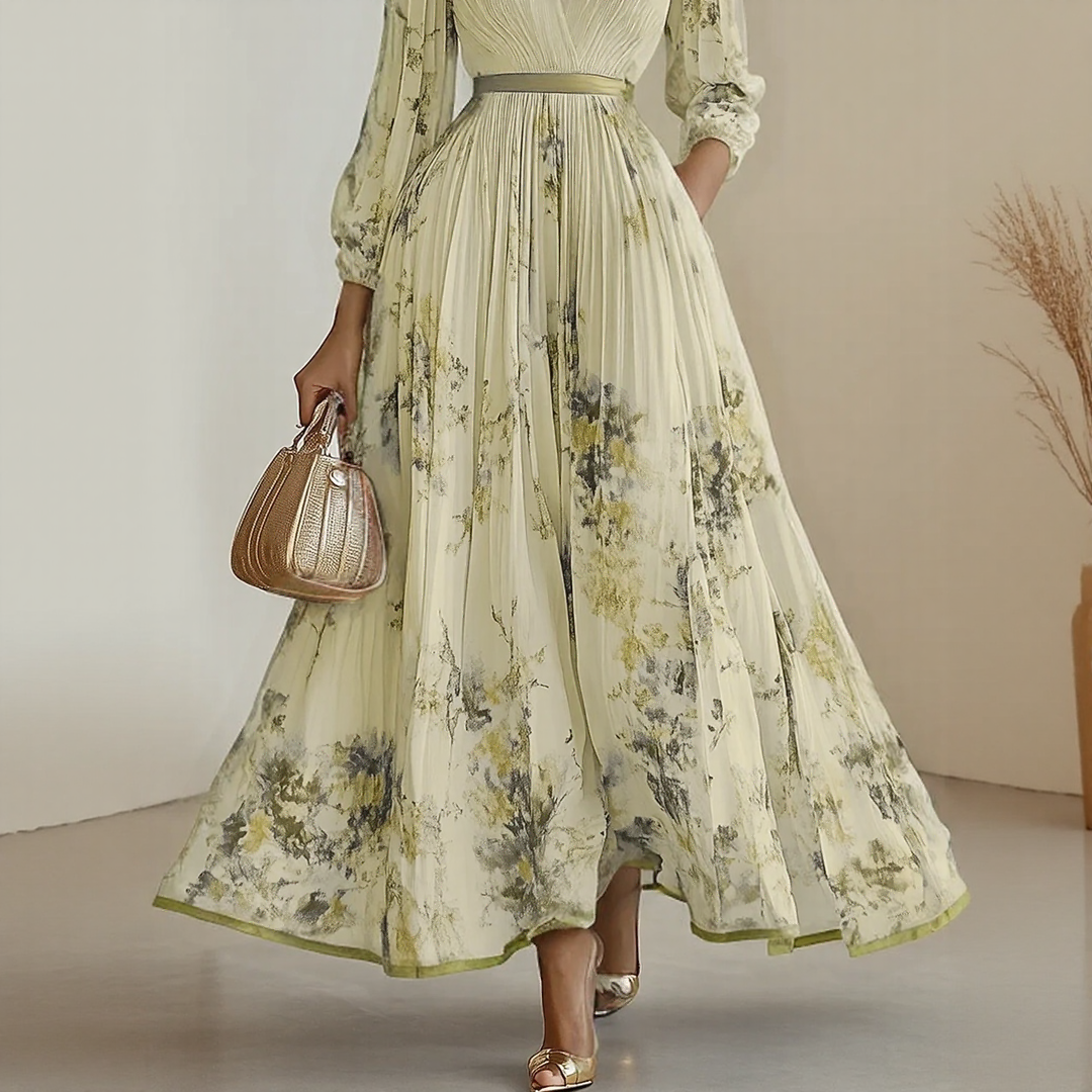 Judith – Elegant Pleated Maxi Dress
