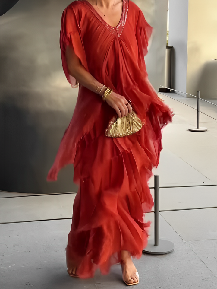 Mavis – Elegant Flowing Long Dress