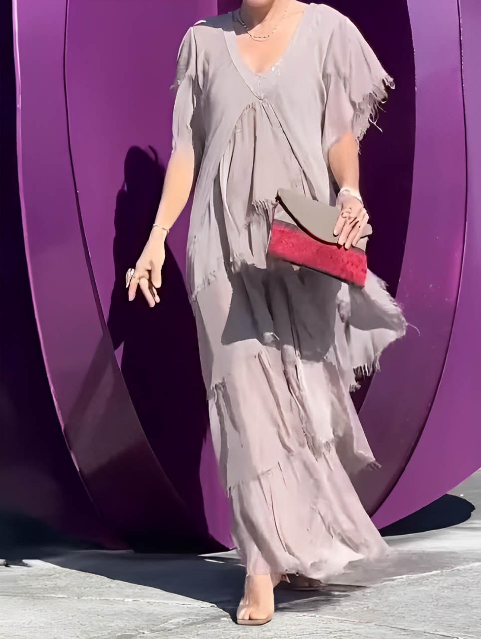 Mavis – Elegant Flowing Long Dress
