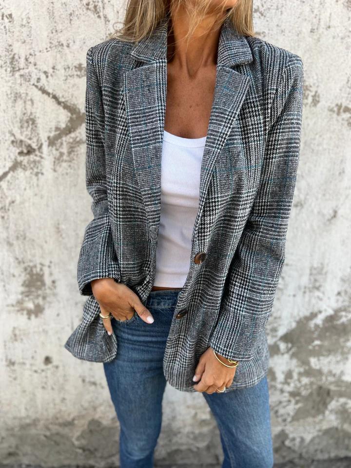 Lucinda – Classic Plaid Blazer